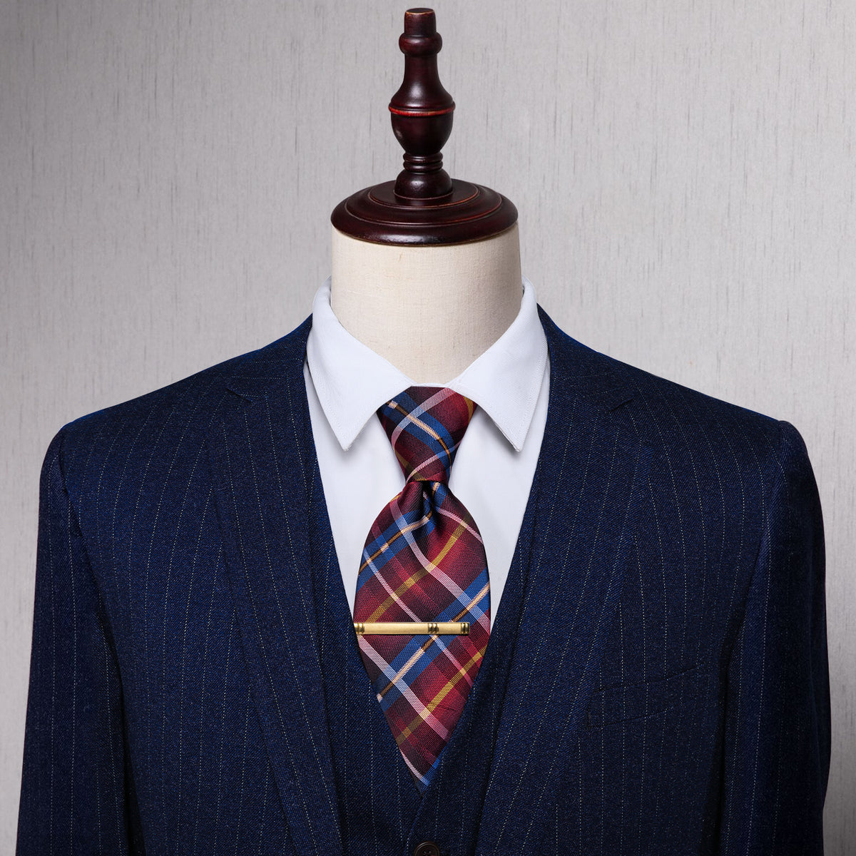 Classic Burgundy Blue England Plaid Silk Necktie with Golden Tie Clip