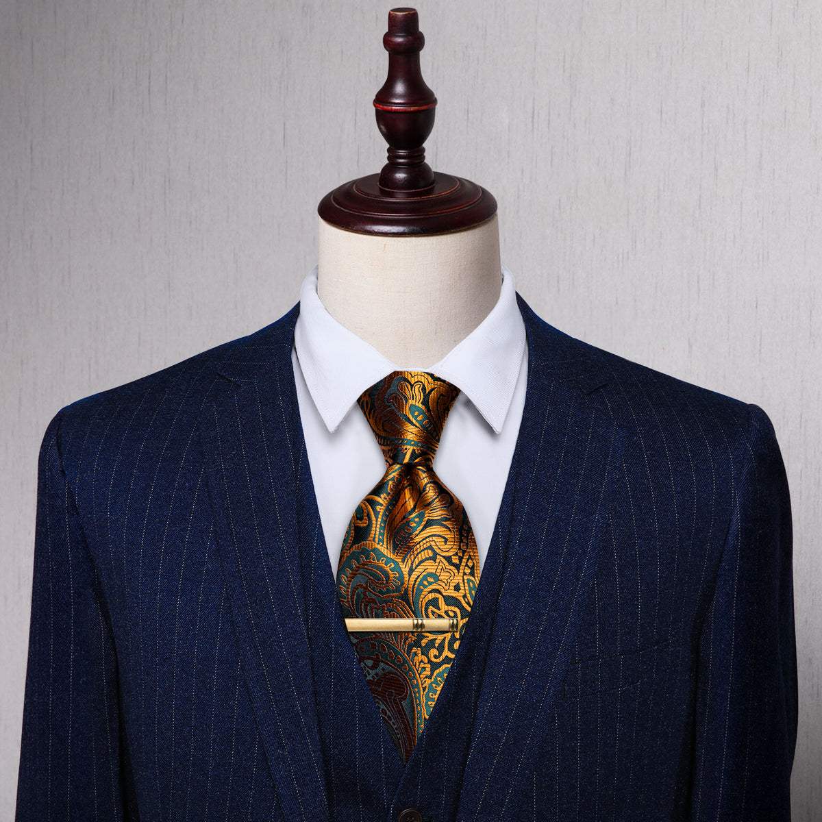 Luxury Golden Green Paisley Pre-tied Bowtie and Necktie with Golden Tie Clip Set